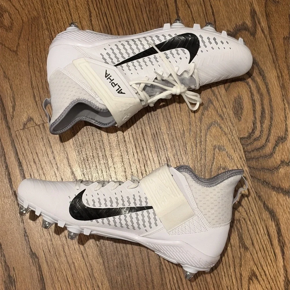 Nike Alpha Menace Pro 2 Detachable White Football Cleat Men's 11.5 CK4277-100